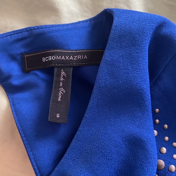 BCBGmaxazria 'Lexy' Blue Sapphire Studded Open Back Dress - Picture 5 of 6